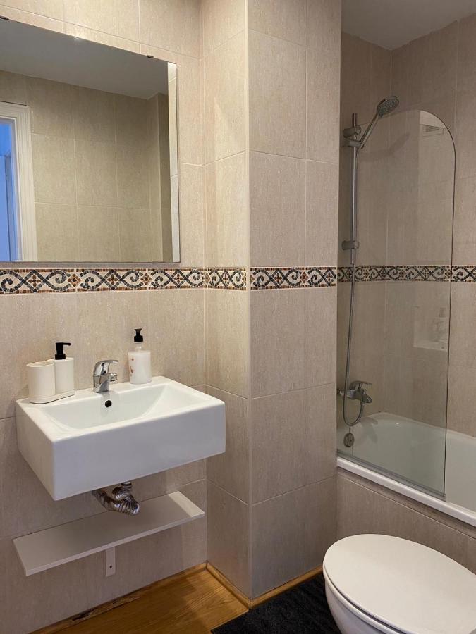 Gmc Turistics - The Picasso Neighborhood House Apartment Малага Екстериор снимка